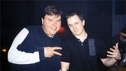 02041302.jpg [4/13/2002]